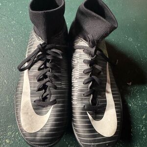 Nike Kids Mercurial Turf Soccer Shoes - Youth 5.5